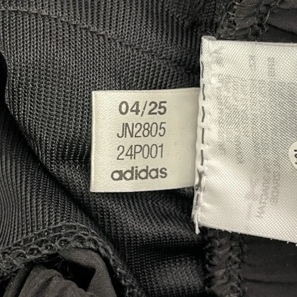 Adidas Essentials Woven Cargo Jogger Pants Mens Sz S Black JN2805